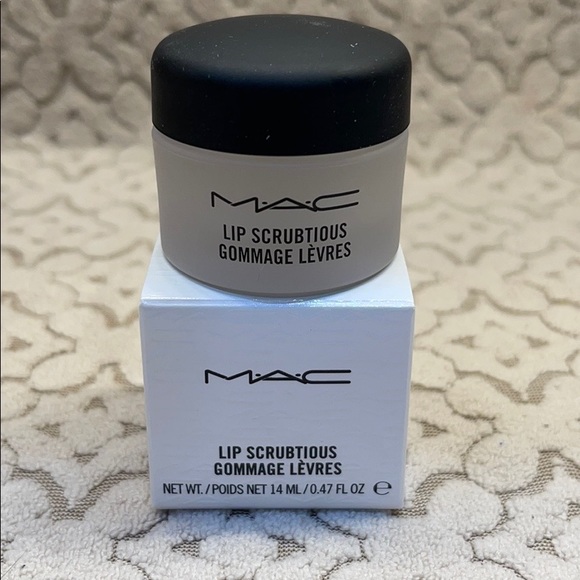 NIB MAC Lip Scrubtious - Sweet Vanilla - Picture 6 of 8